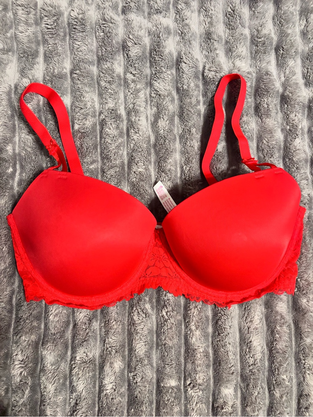 PINK Victoria's Secret Red Lace-Trim Lightly Lined Balconette 34DDD